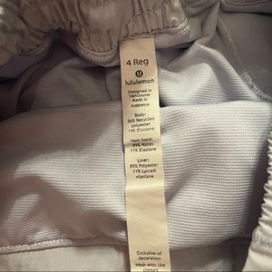 lululemon shorts hotty hot